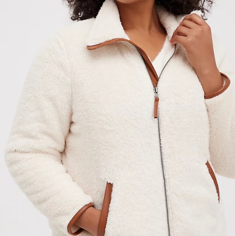 Torrid Faux Shearling Zip Front Trim Contrast Jacket - Picture 4 of 9